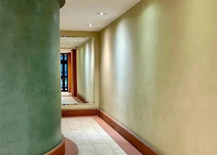 Risso - Charming One Bedroom With A Balcony شقة نيس