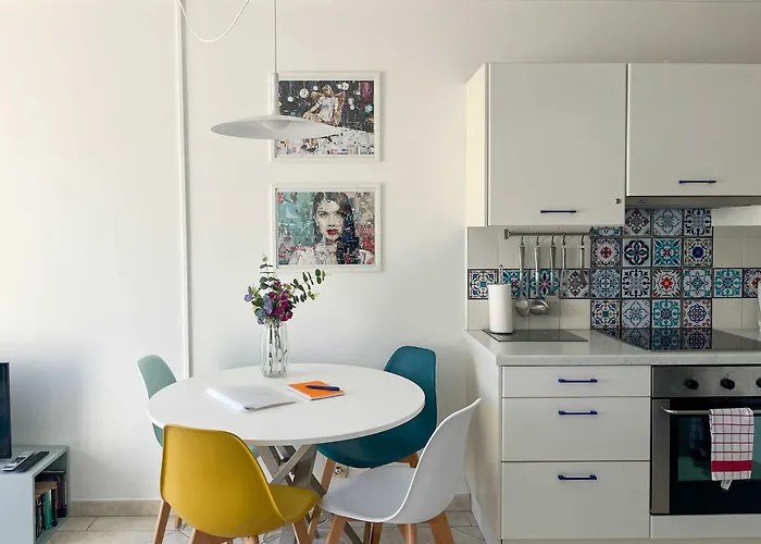 شقة Risso - Charming One Bedroom With A Balcony